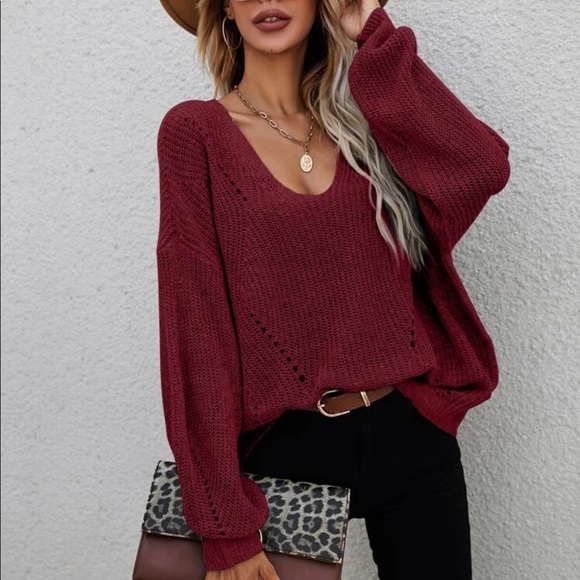 Gray knit V neck sweater - Picture 3 of 16